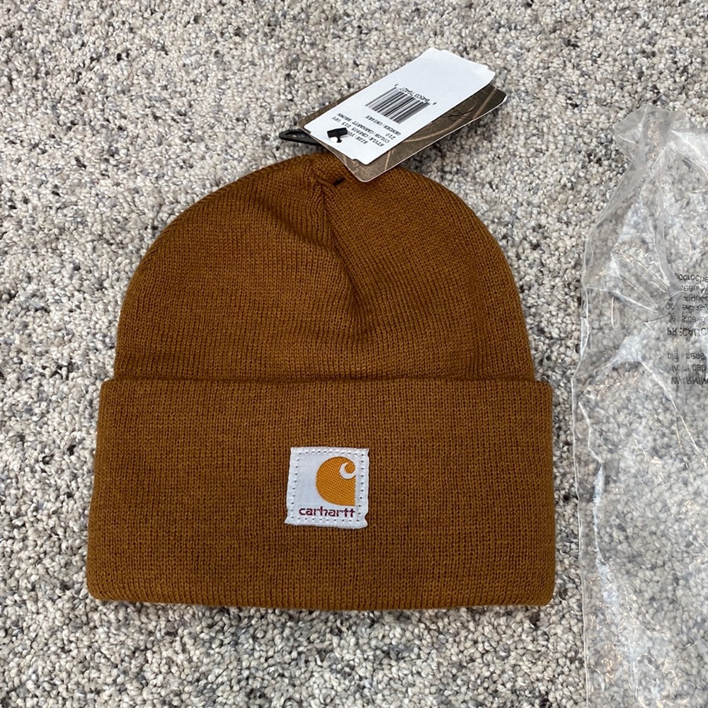 NWT Carhartt Beanie